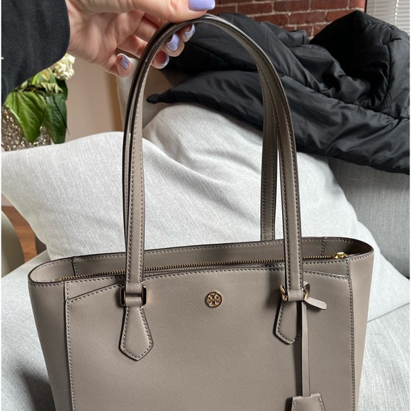 Tory Burch Mini Robinson Tote - Picture 9 of 10